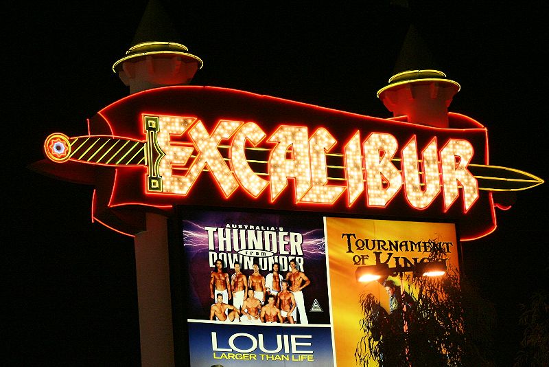 Hotelschild Excalibur mit aktuellen Veranstaltungen